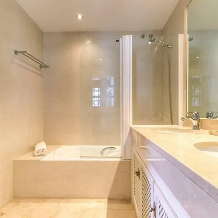 Apartment La Solana De Nagueles, Golden Mile, Marbella