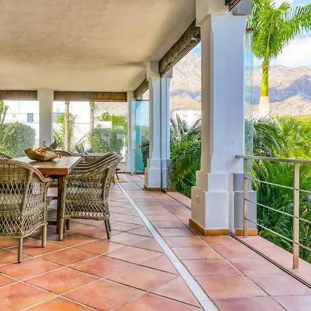 Apartment La Solana De Nagueles, Golden Mile,